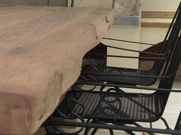 monumentale-tafel-organische-tafelrand