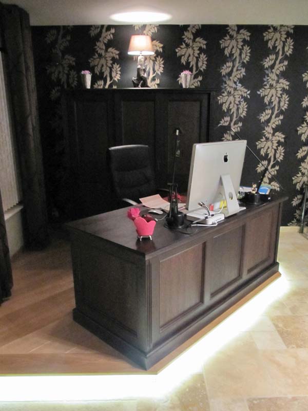 massief-eiken-kast-bureau